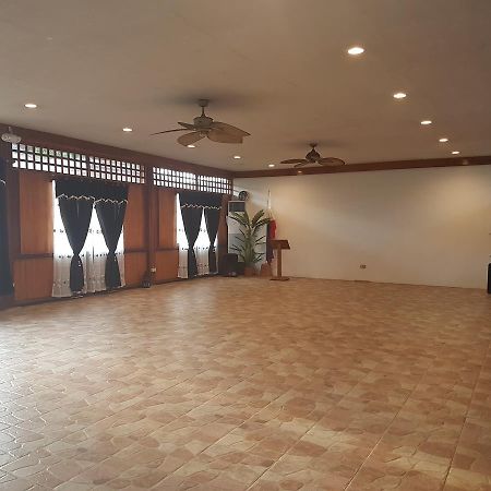 Boro Bay Hotel - Borongan Buitenkant foto